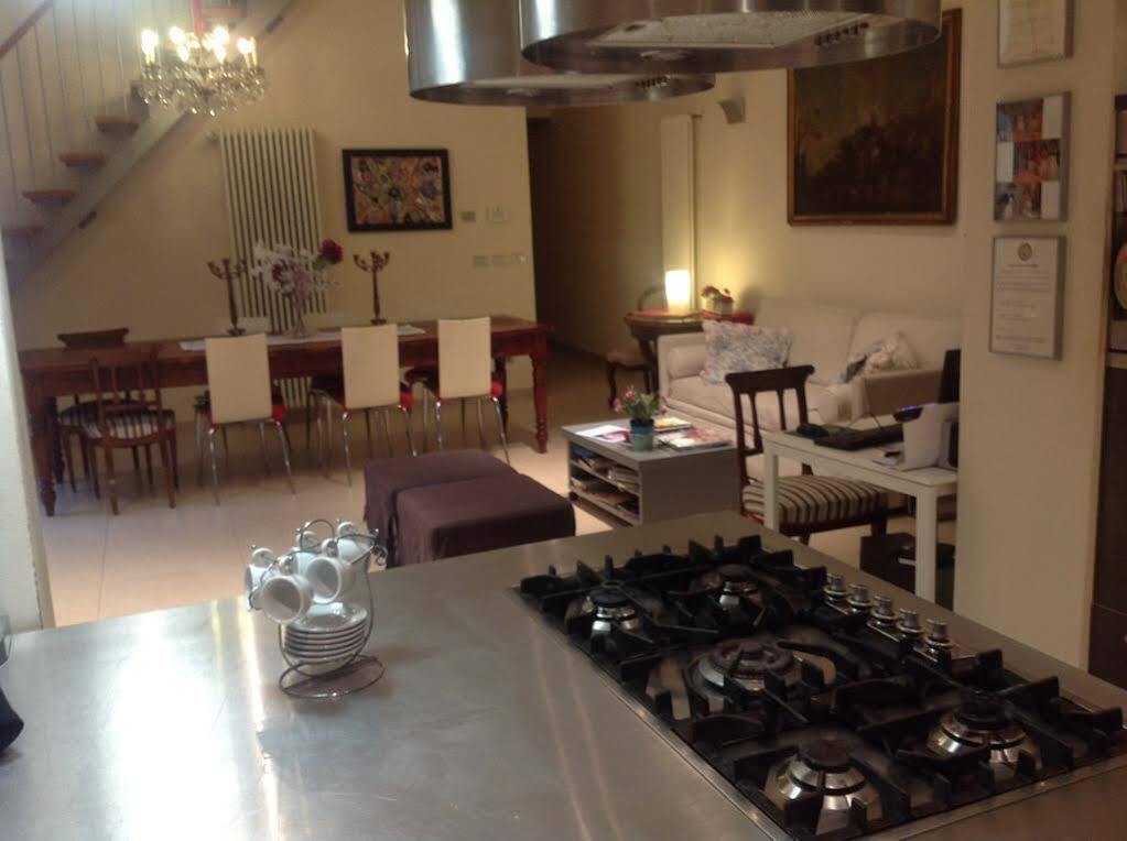 볼로냐 Casa Ilaria B&B 외부 사진